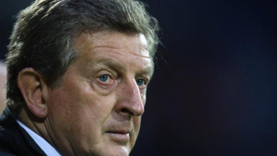 Ходжсън се надява Окслейд-Чембърлейн да бъде готов за втория мач на Англия