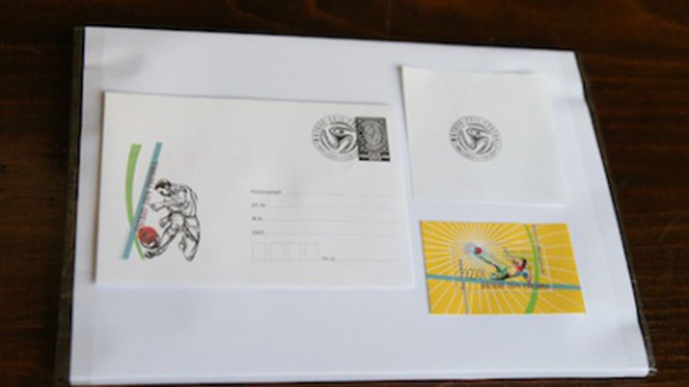 Министрите Папазов и Георгиева валидираха марка "Футбол 2014"