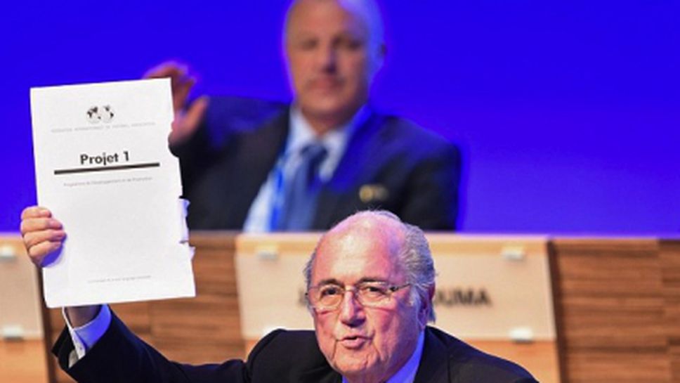 Блатер изненадващо подкрепи видеоповторенията