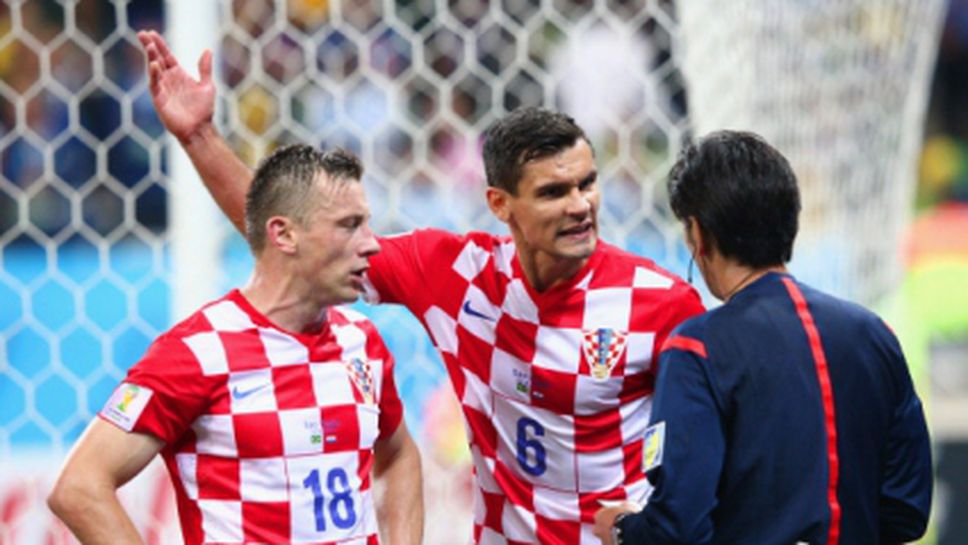 Футболни легенди се възмутиха от подпирането на Бразилия срещу Хърватия