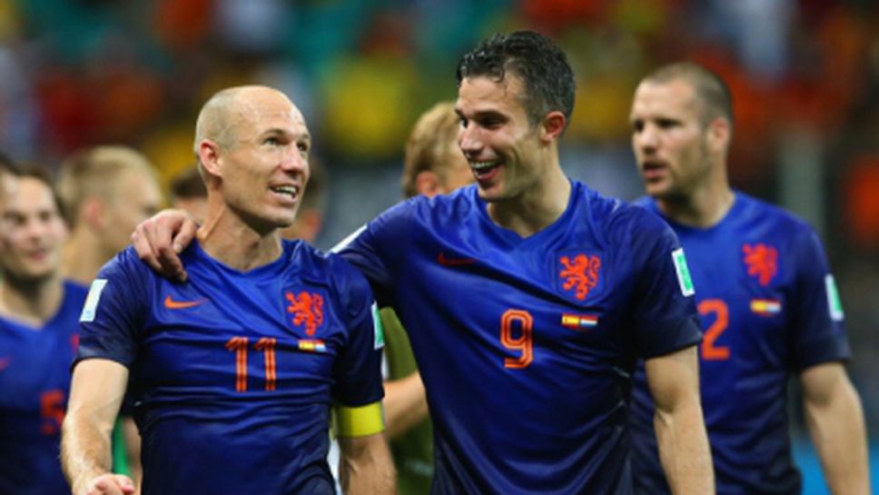 Робен и Ван Перси влязоха в историята