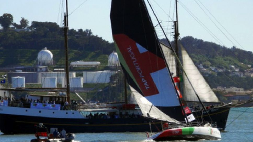 Португалски запалянко преплува океана, за да гледа мача срещу Германия