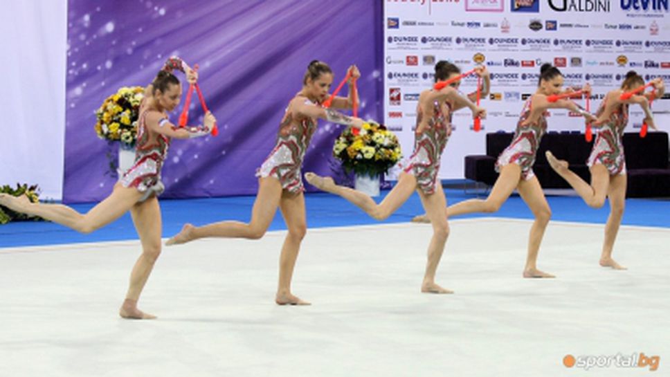 Ансамбълът на България за жени спечели златния медал на финала на пет чифта бухалки