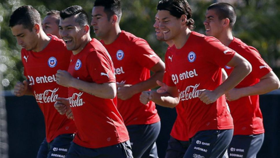 И Чили смята да подреди петима бранители срещу Испания