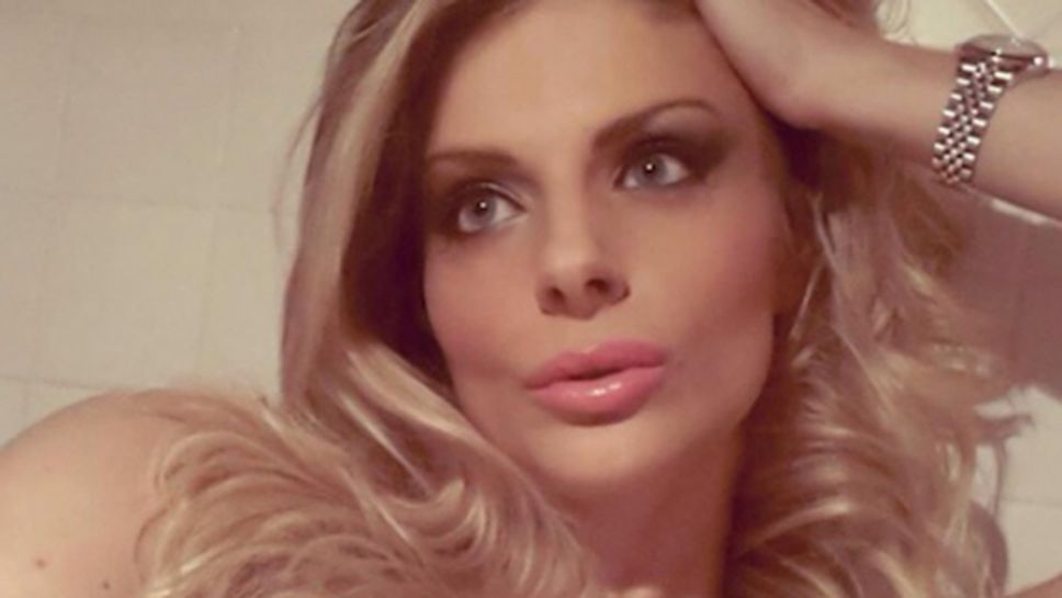 Италианска сексбомба: Давайте момчета, накарайте ни да мечтаем!