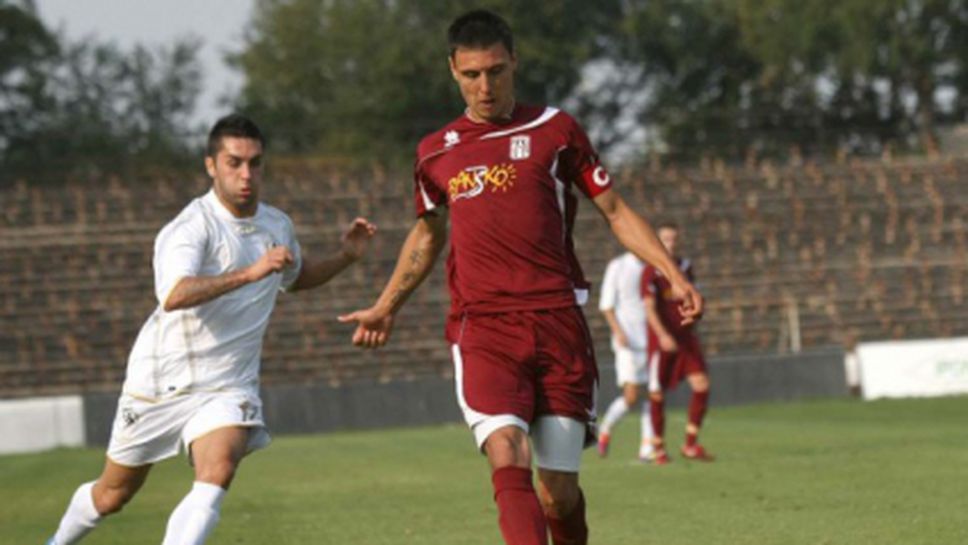 Сериозни санкции грозят ФК Баку заради дълг към Сашо Томаш