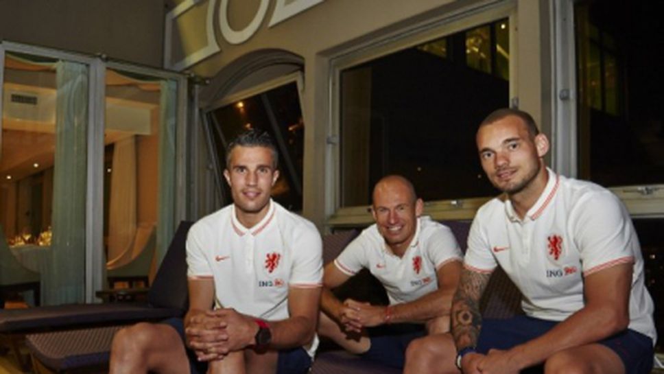 “Лалетата” тренират във фоайе на хотел