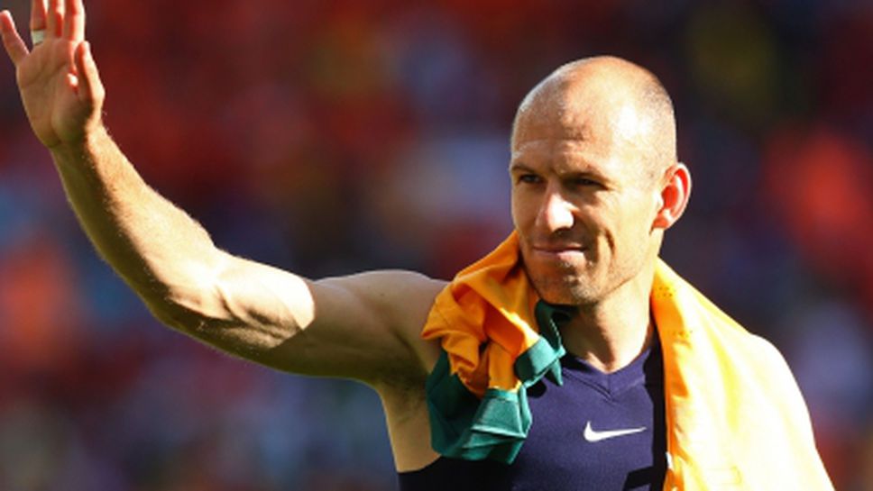 Ариен Робен е играч на мача Австралия - Холандия