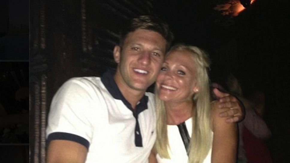 Английски национал отложи сватбата си заради Мондиала