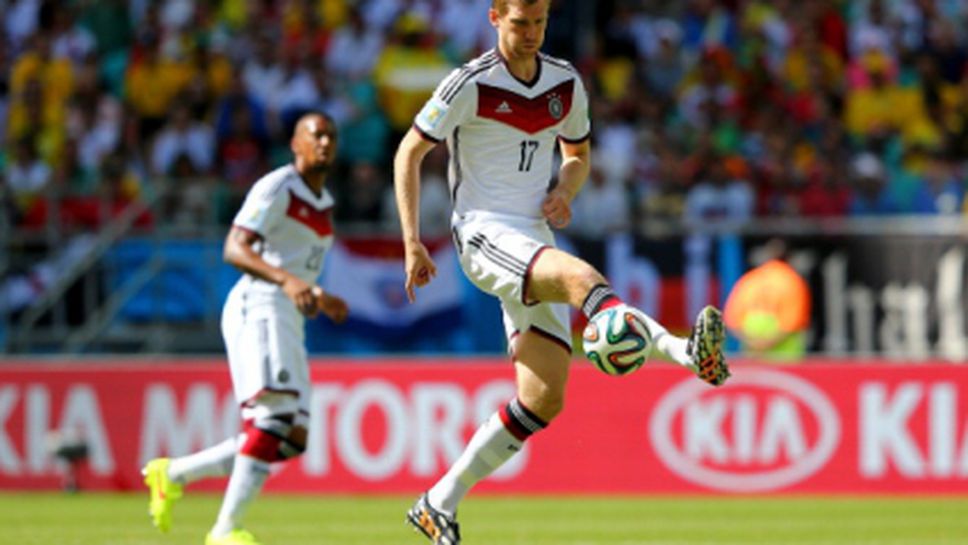 Мертезакер: Радвам се, че Испания отпадна