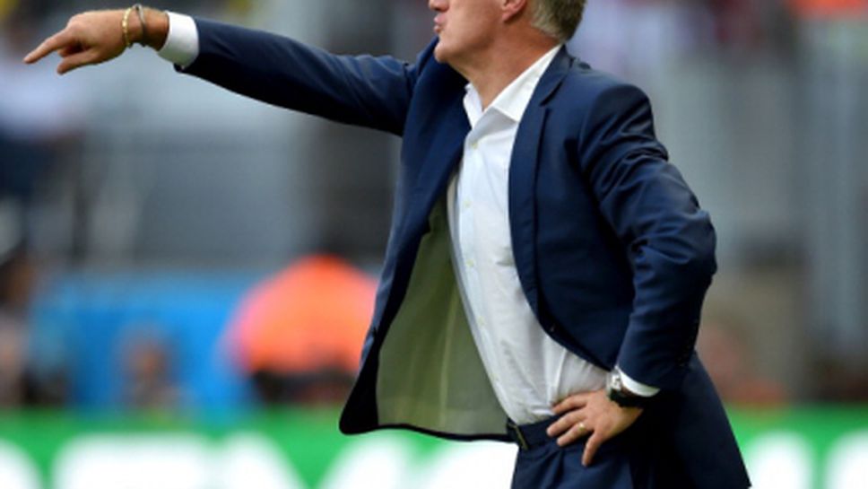 Дешан призова за приземяване