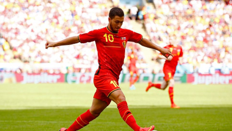 Азар е играч на мача между Белгия и Русия