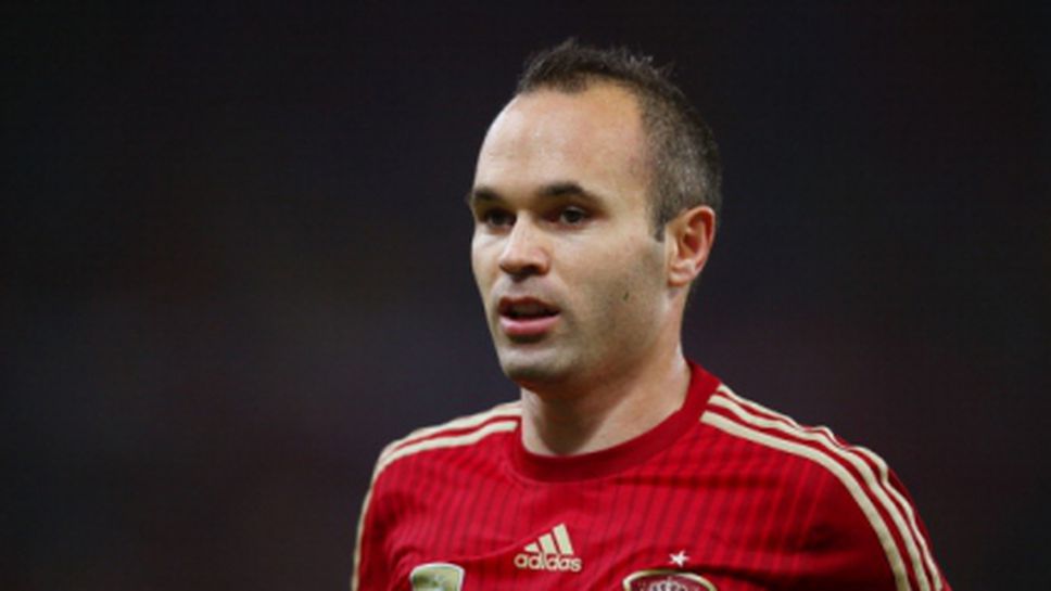 Иниеста и Алба молят за извинение