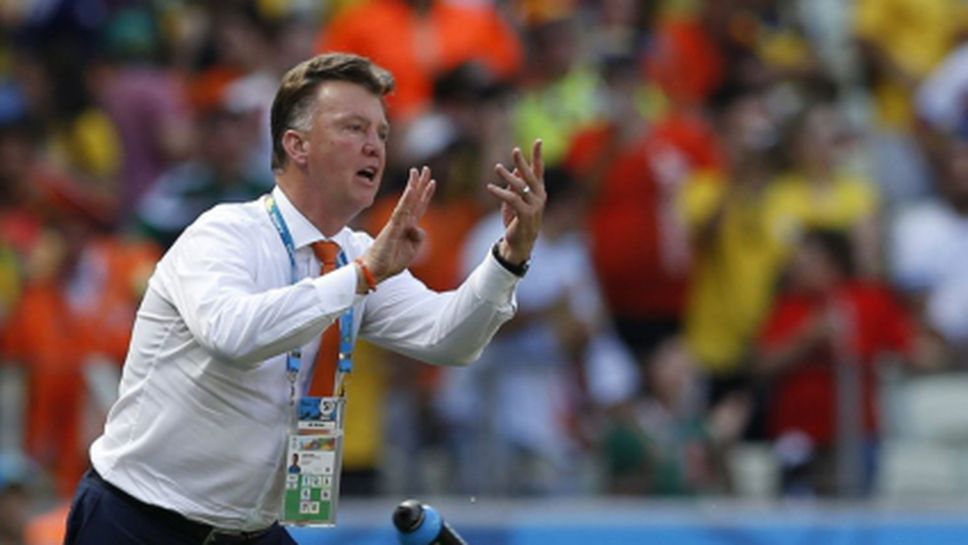 Ван Гаал: Смених схемата и нещата потръгнаха