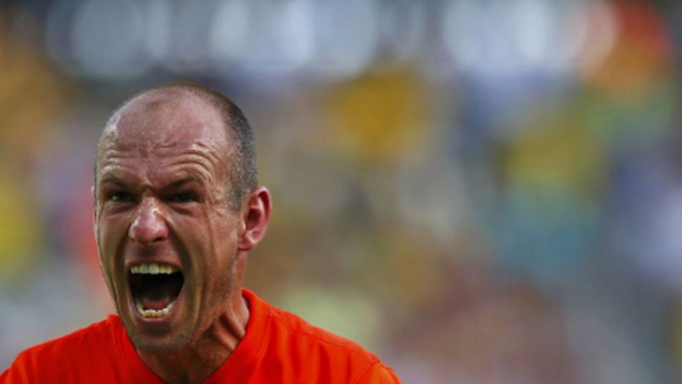 Робен: Аз изпълнявам дузпите, но Хунтелаар беше по-свеж