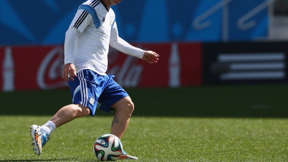 Аржентинците тренират дузпи преди Швейцария