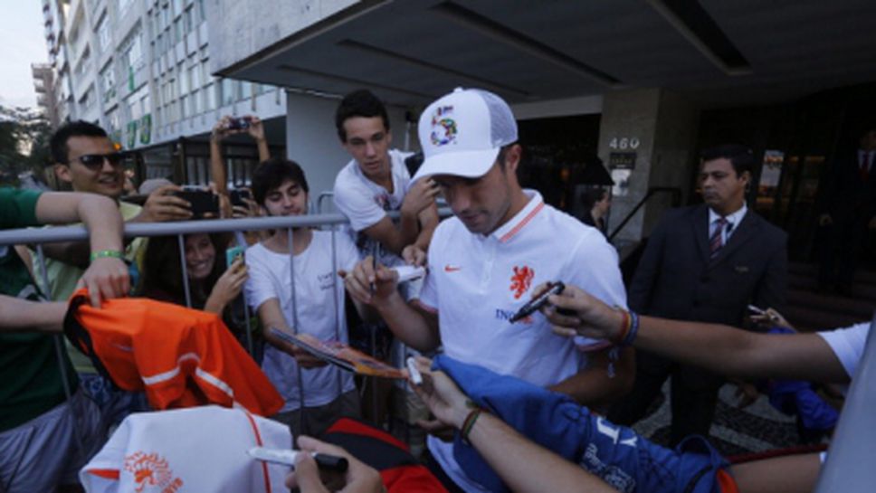 Ван Перси попадна в комична ситуация