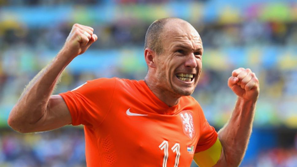 Робен е кошмар за всяка защита, каза треньорът на Коста Рика