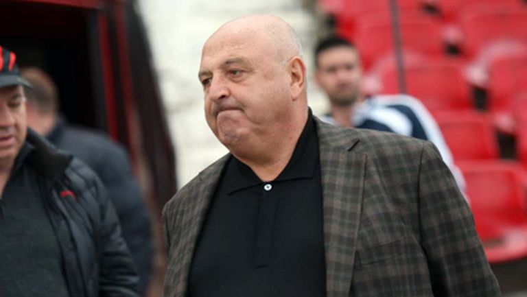 Трансферът на Велков във Фулъм провален от враг на Лацио