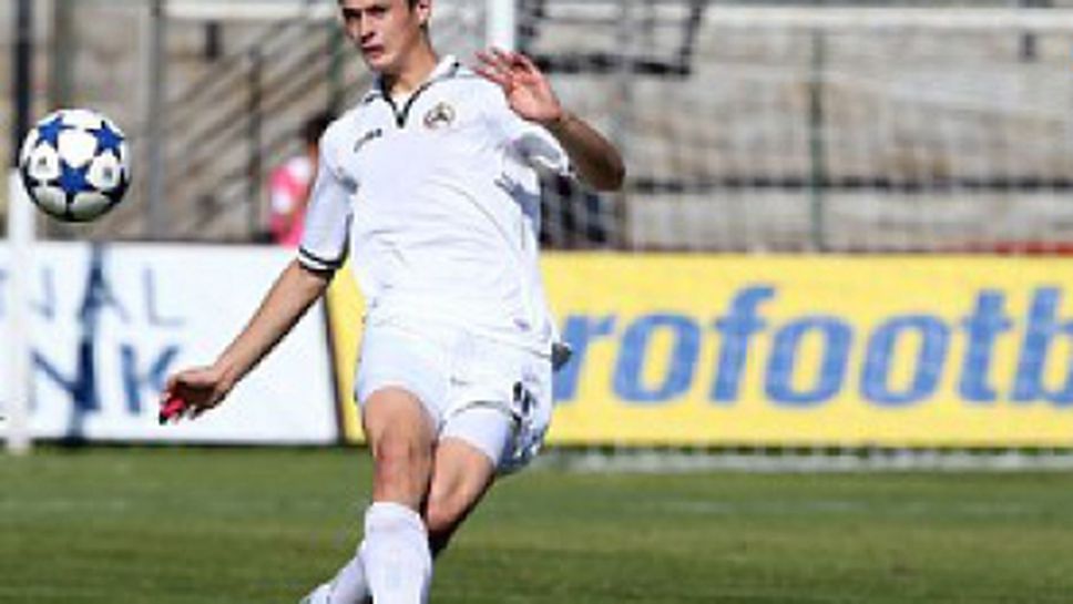 Пропадна трансферът на Велков във Фулъм