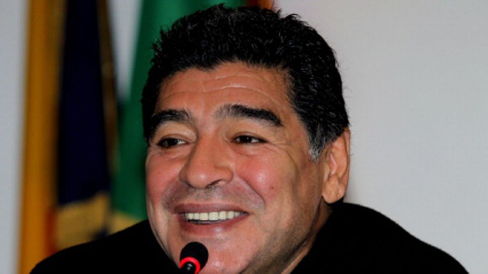 Марадона: Биха ги като на игра срещу деца