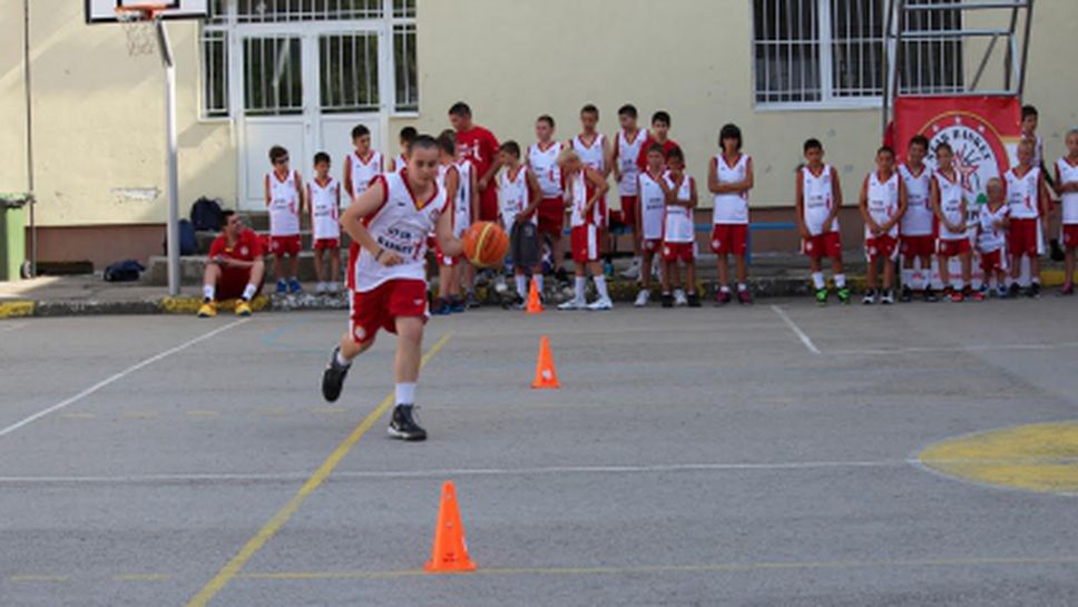 В Троян започна Star basket camp 2014