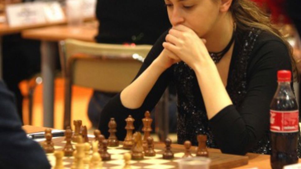 Реми за Антоанета Стефанова на ЕП по класически шахмат
