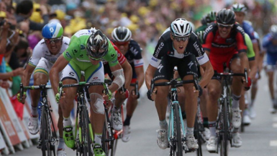 Матео Трентин спечели седмия етап от колоездачната обиколка на Франция