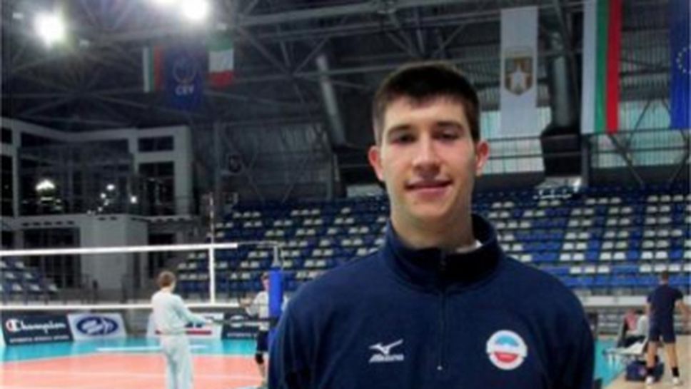 Пак искат македонец за националния по волейбол