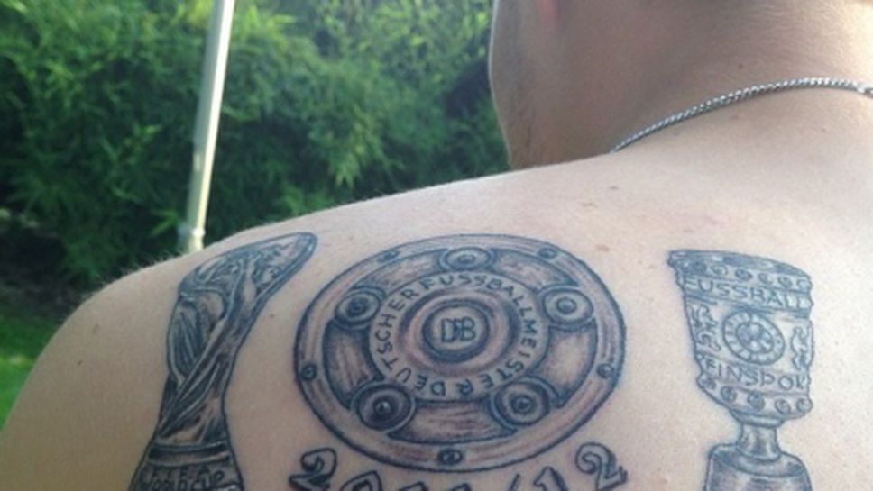 Гроскройтц се похвали с новите си татуировки