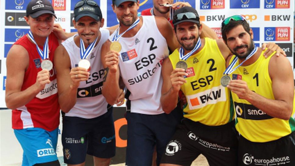 Испански триумф на плажния волейбол