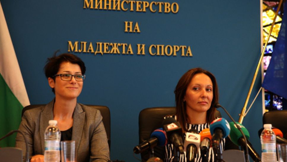 Позиция на министър Раданова по повод обществена поръчка за реконструкция на Зимния дворец