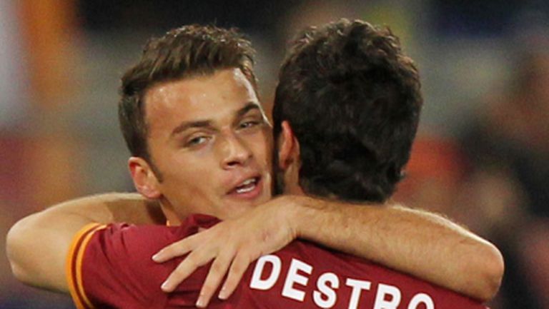 Милан и Рома започнаха преговори за нападател