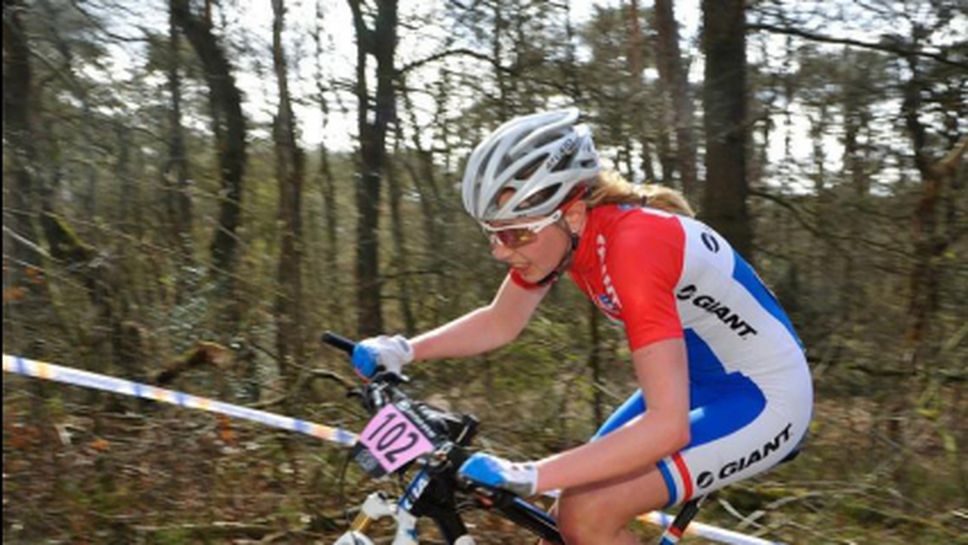 Холандка почина след падане по време на колоездачно състезание