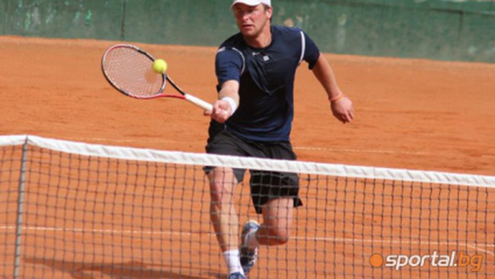 Шампионът Грозданов се класира за полуфиналите на държавното първенство по тенис за мъже