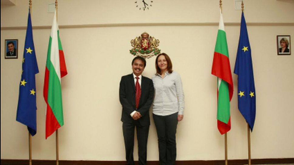 Раданова прие индонезийския министър на младежта и спорта