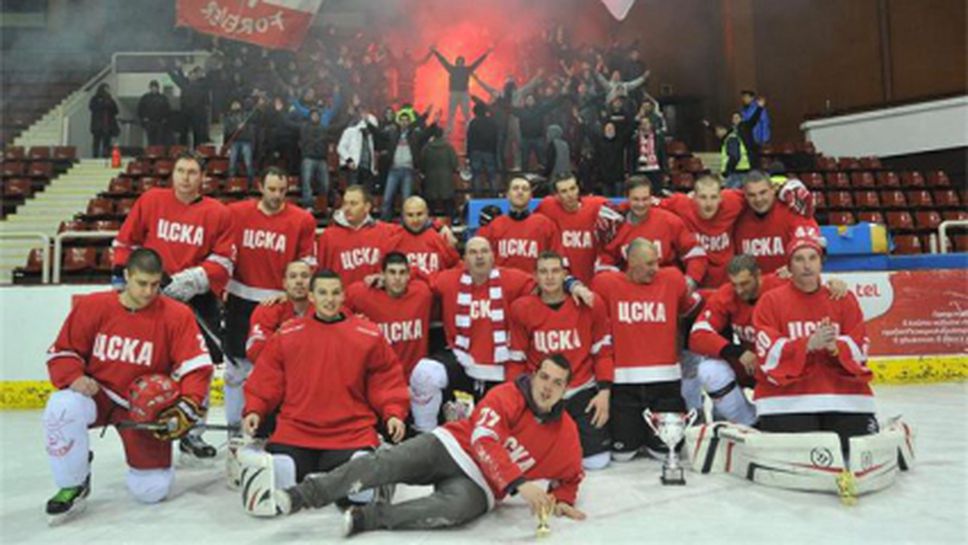 Хокейният ЦСКА стартира с победа участието си в Европа, синът на "синя" легенда блести за "червените" (видео)