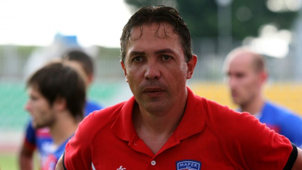 Тони Велков: Още се водя треньор на Марек