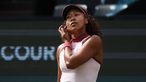 Осака разби Свитолина и ще играе с датската сензация Таусон