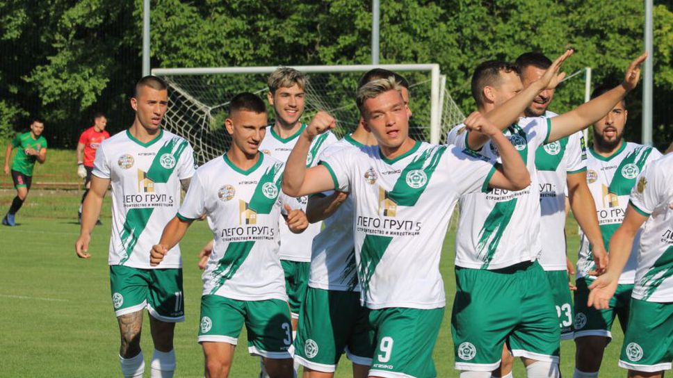 Десет от Нефтохимик с победен обрат в Раковски