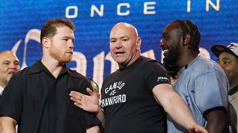 Напрежение между Канело и Крауфорд на пресконференция в Ню Йорк