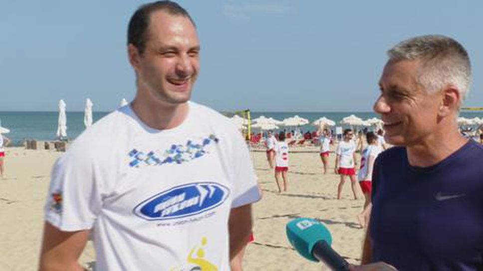 Радо Стойчев и Матей Казийски обучават близо 200 деца край Варна