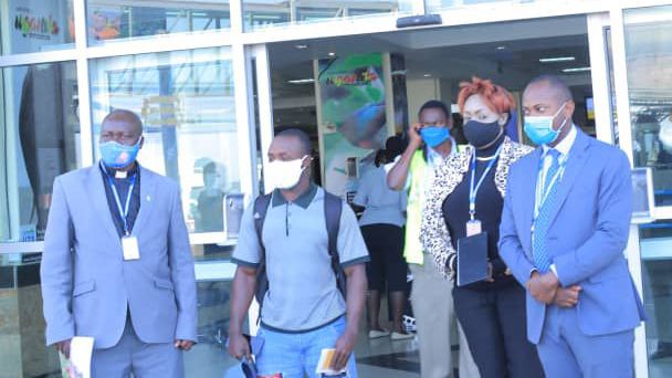 Беглецът от Уганда открит и върнат у дома си