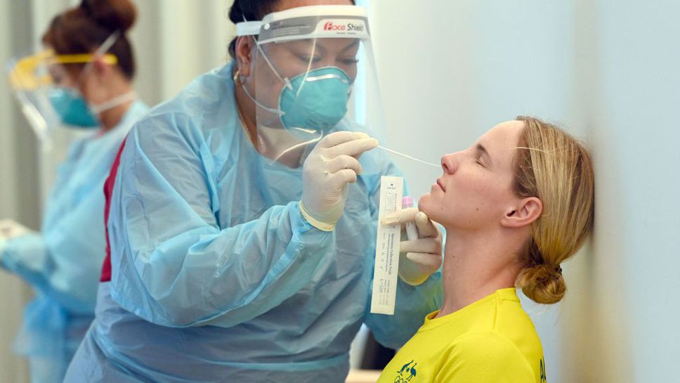 Организаторите на Олимпиадата в Токио се оплакаха от недостиг на тестове за коронавирус