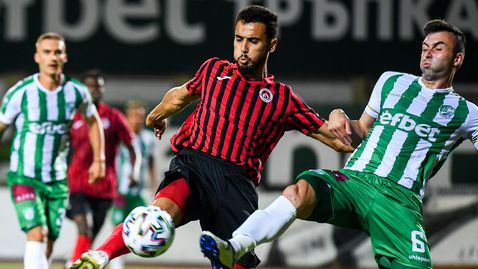  Пореден основен футболист си потегля от Берое 