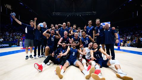  Съединени американски щати удари Полша и е на финала в Лигата на нациите </div>

</article>
<style>
.youtube{
  width:100%;height:500px;
}
@media only screen and (max-width: 600px) {
.youtube {
    height:250px;
  }
}
</style>
<div style=