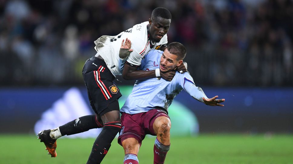 Моуриньо иска да заздрави отбраната на Рома с бранител от Ман Юнайтед
