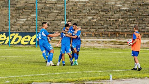Спартак (Плевен) спечели регионалното дерби с Ловеч