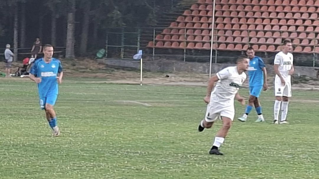 Ботев (Ихтиман) разгроми Пирин (Разлог)