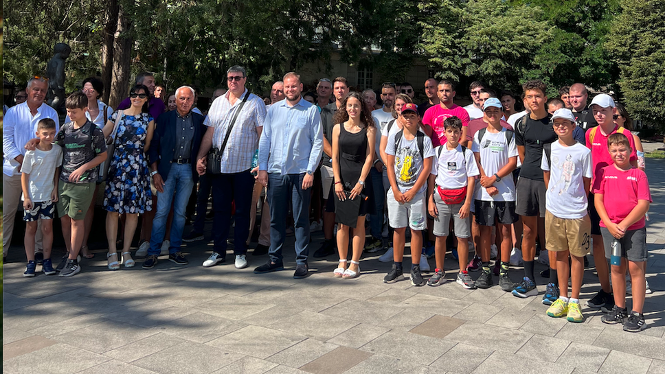 Изложбата 3 секунди вечна преднина в чест на гребеца Васил